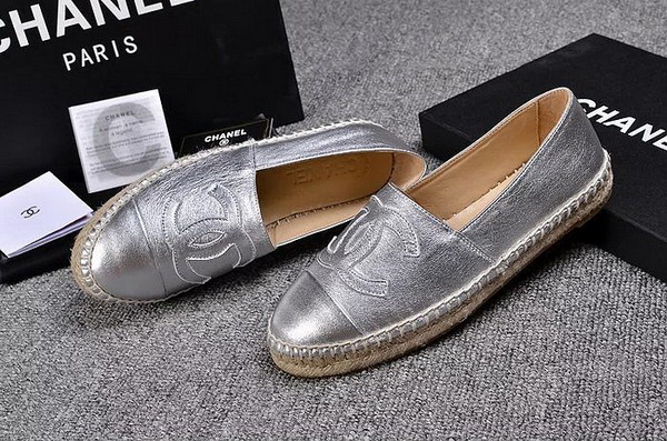 CHANEL Loafers Women--092